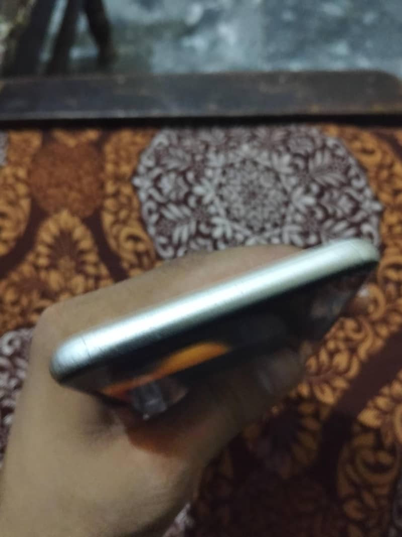 Apple iPhone 7 Plus 1