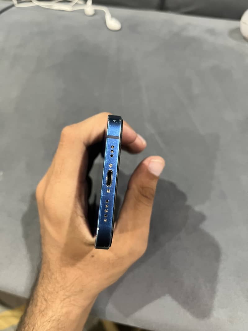 iPhone 12 jv 7