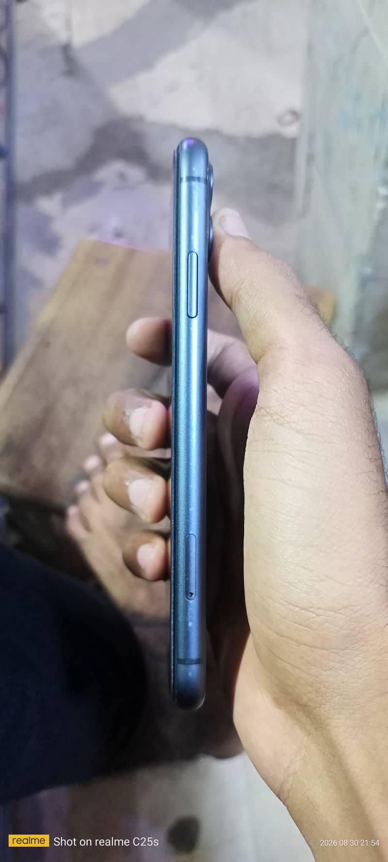 Apple iPhone 11 3