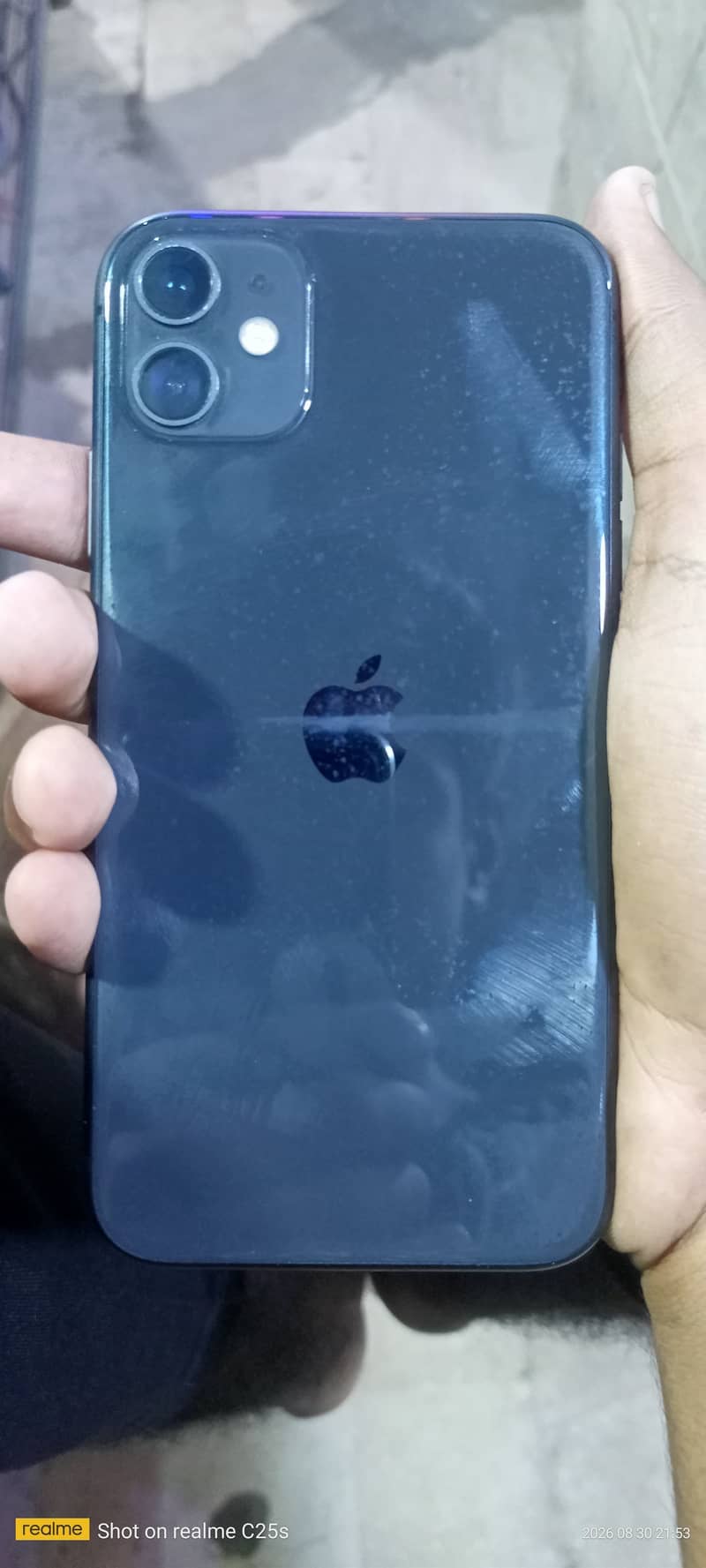 Apple iPhone 11 4