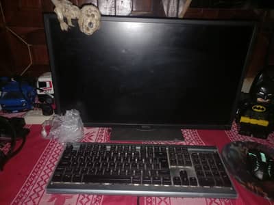 Selling gaming pc full setup