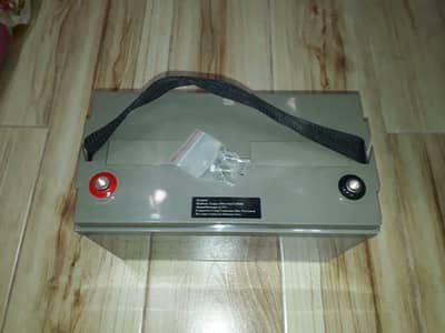 12 v   100amp