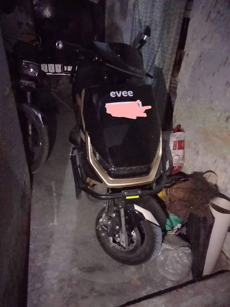 Scooty 3