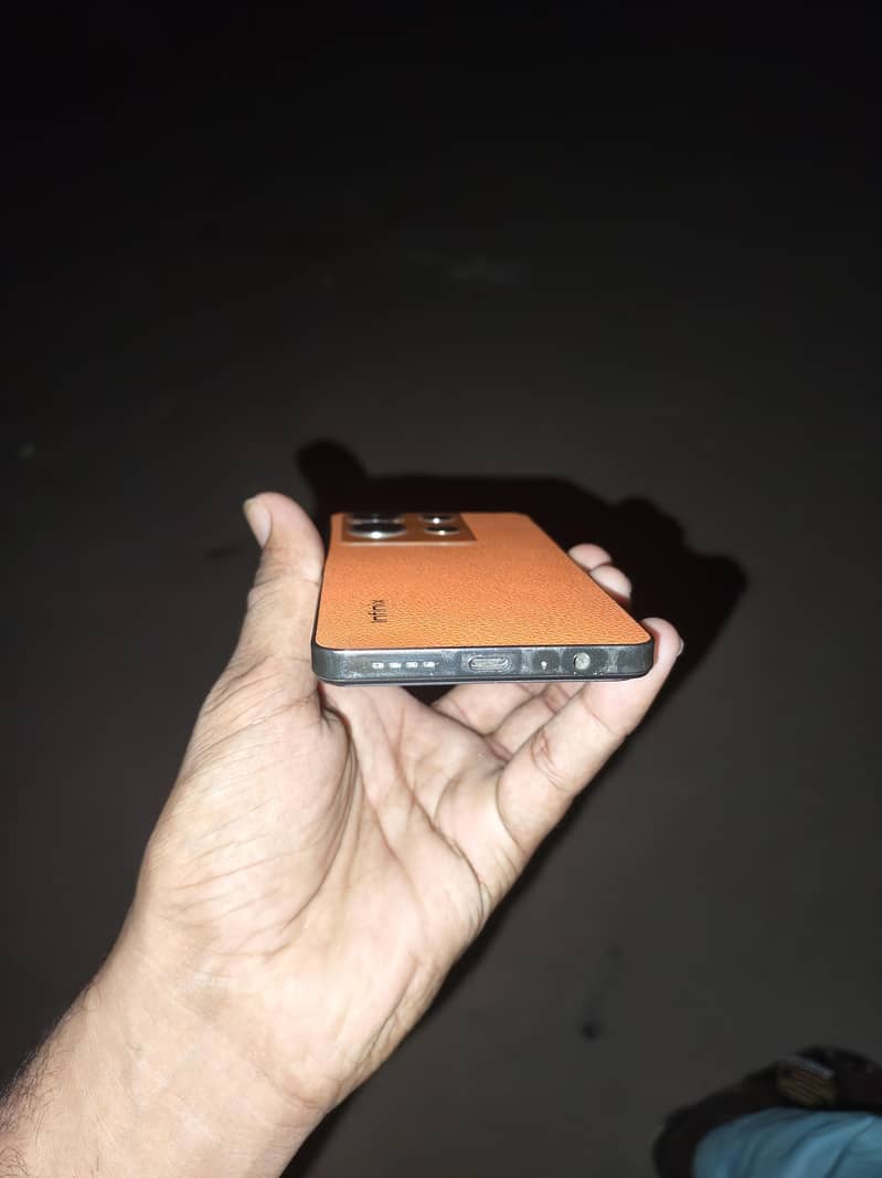 Infinix Note 30 2