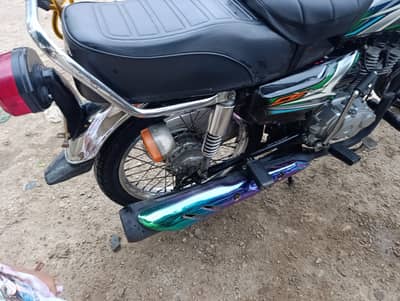 Honda CG 125 2023