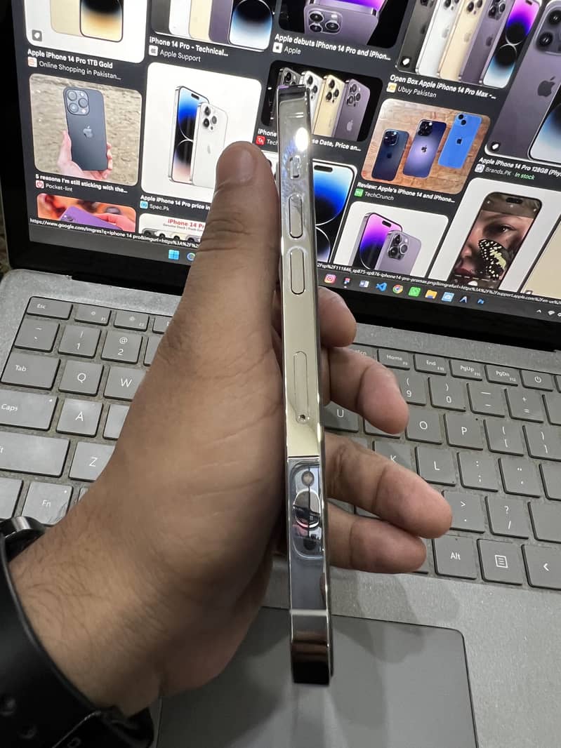 Apple iPhone 14 Pro 6