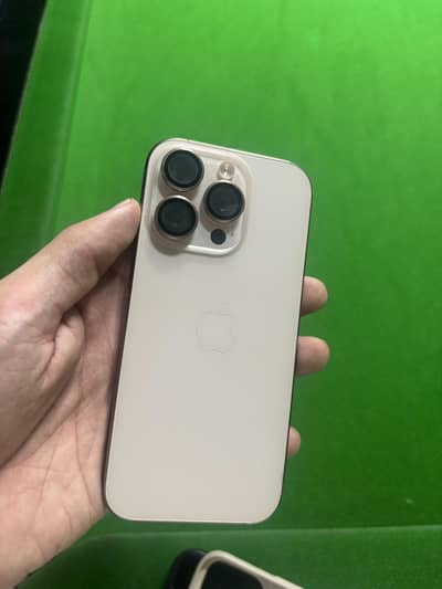 Apple iPhone 16 Pro