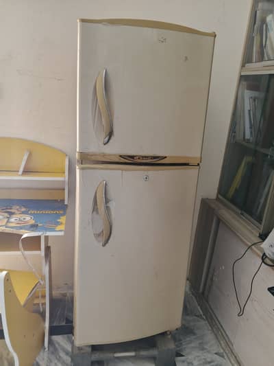 Refrigerator in Very Good Condition