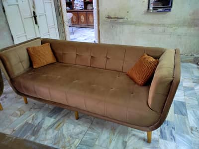 Brand New 5 seater sofa set in Brown Color
