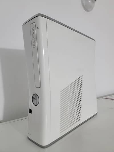 Xbox 360 Slim