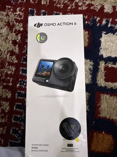 Dji osmo action 6 camera only 4 day used with box