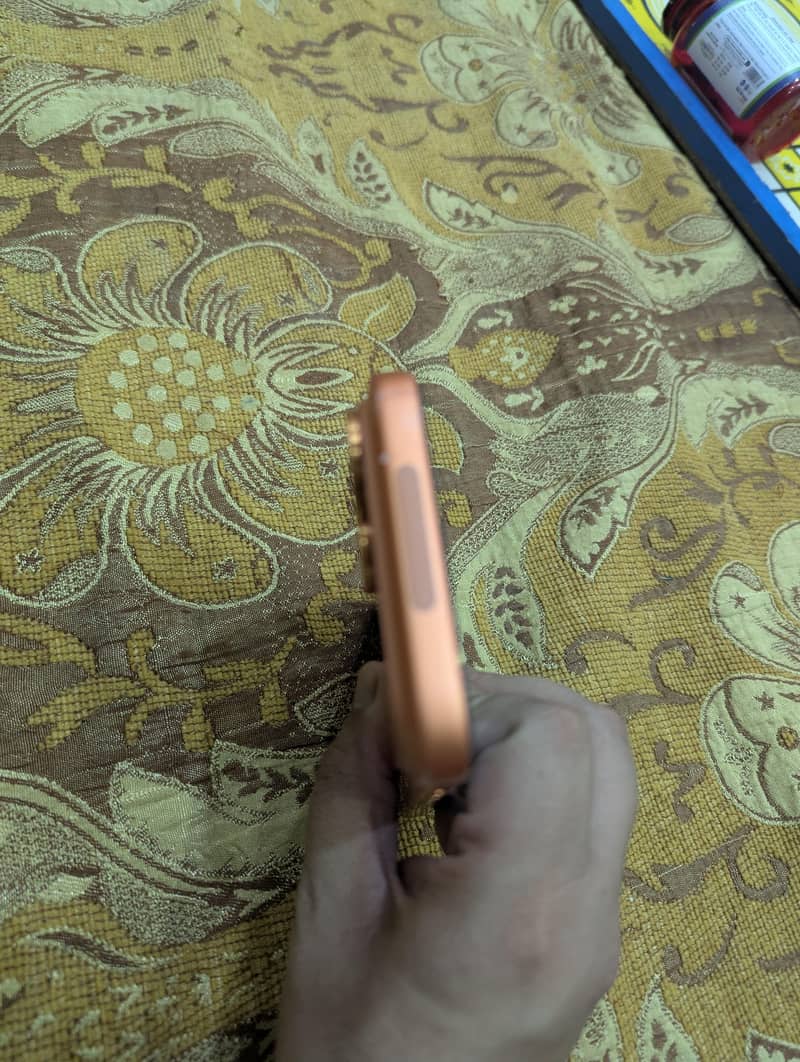 Apple iPhone 17 Pro Max 2