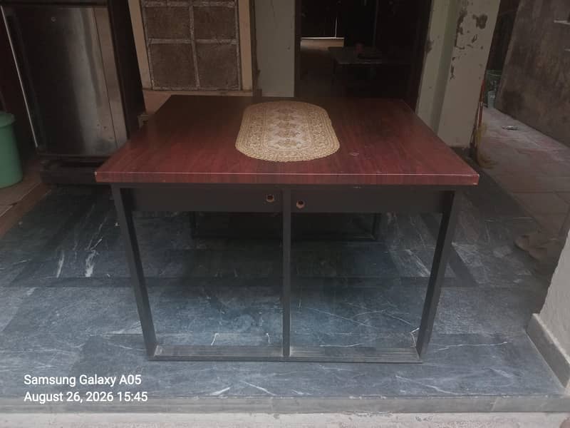 table for computer 1