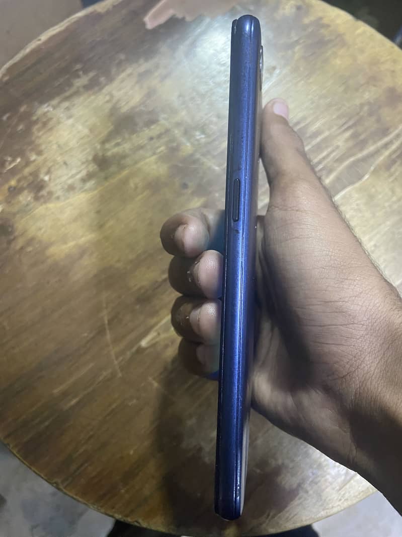 Realme C2 5