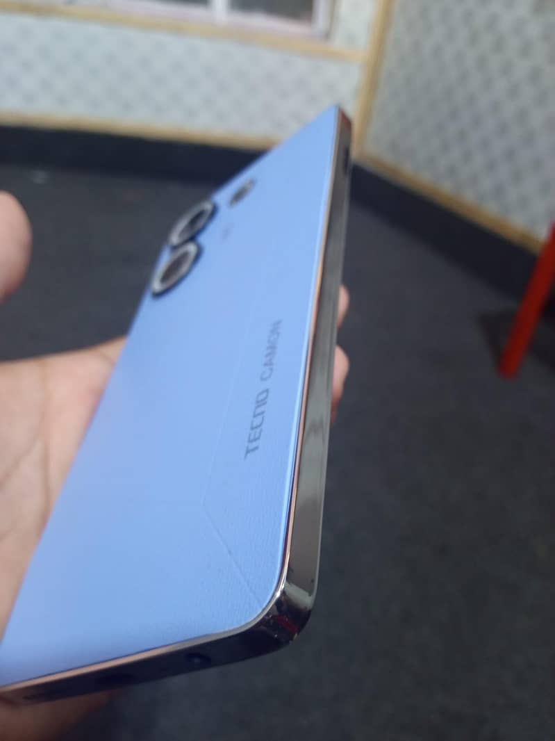 Tecno CAMON 20 3