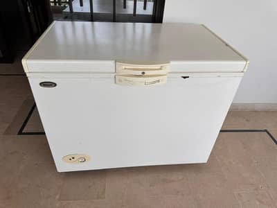 waves deep freezer