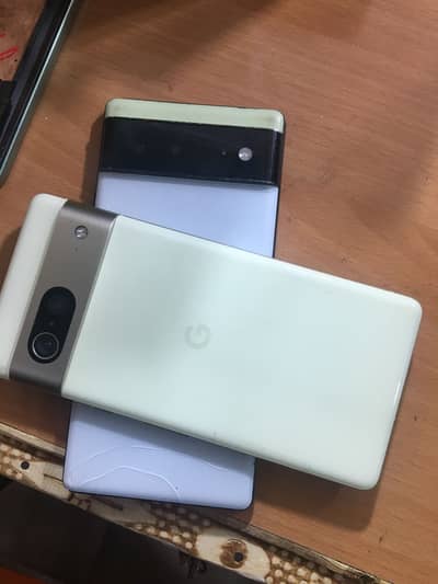 Google Pixel 6,7