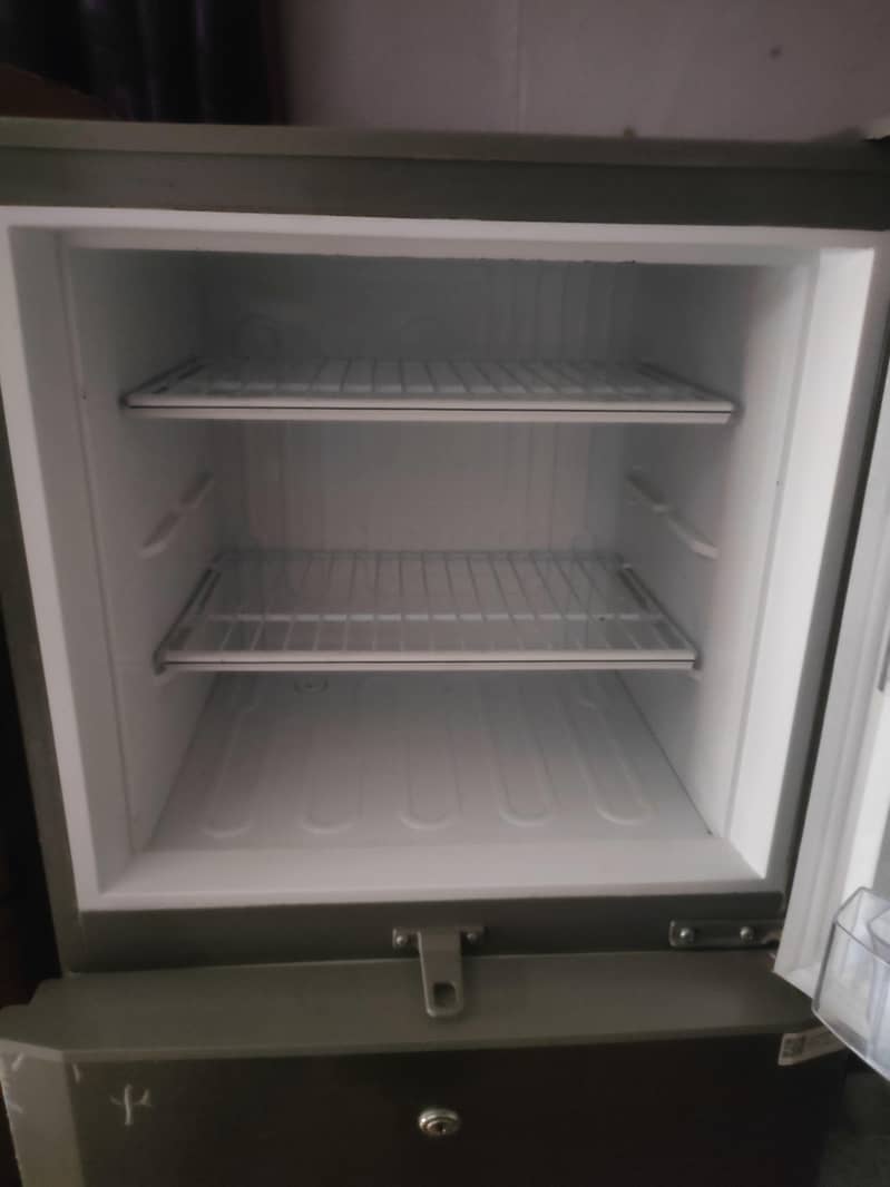 Fridge 3