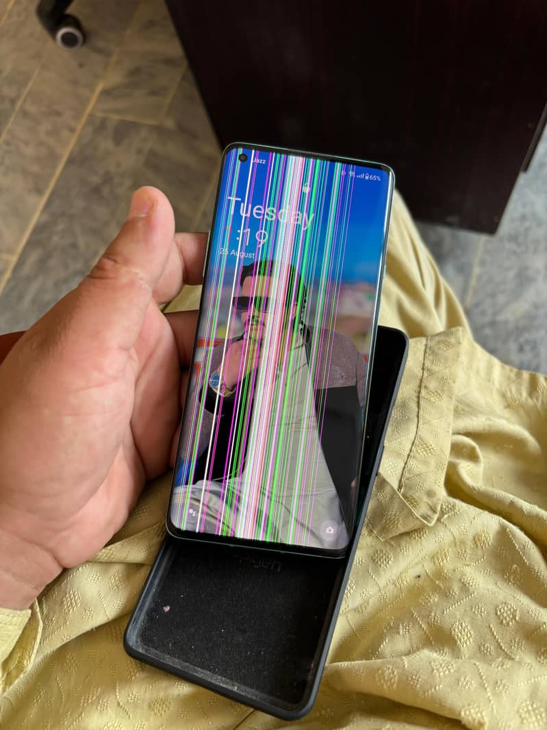 One Plus 8 Pro 4