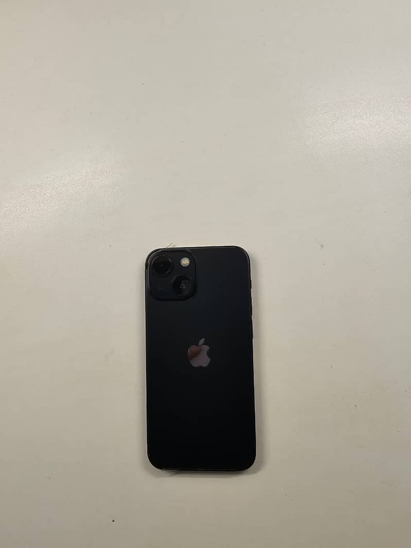 Apple iPhone 13 mini 1
