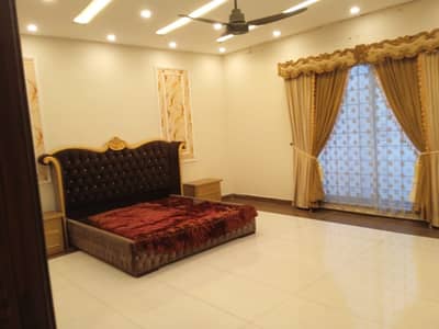 1 Kanal Upper Portion Available For Rent In Old Officer's Colony.