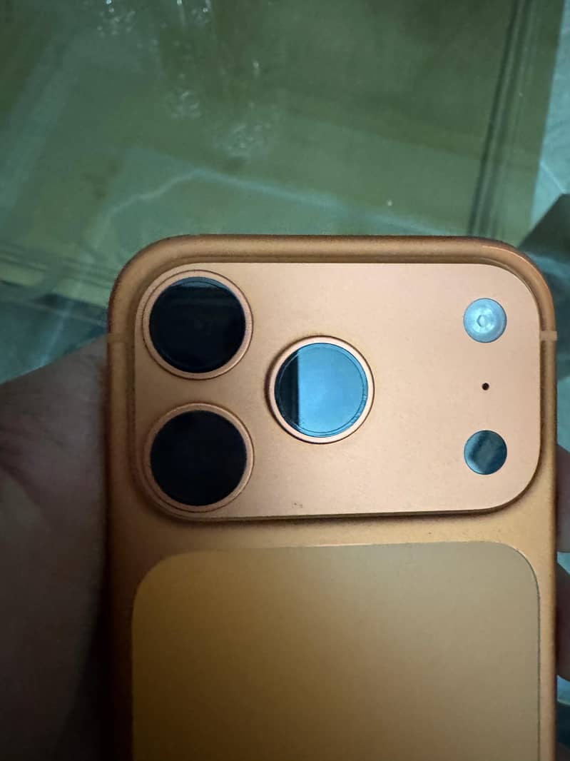 Apple iPhone 17 Pro 5