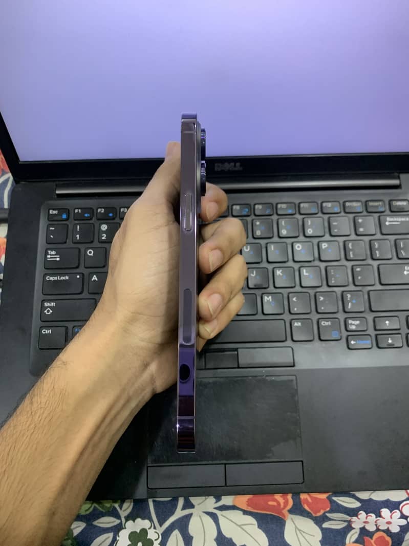Apple iPhone 14 Pro Max 4