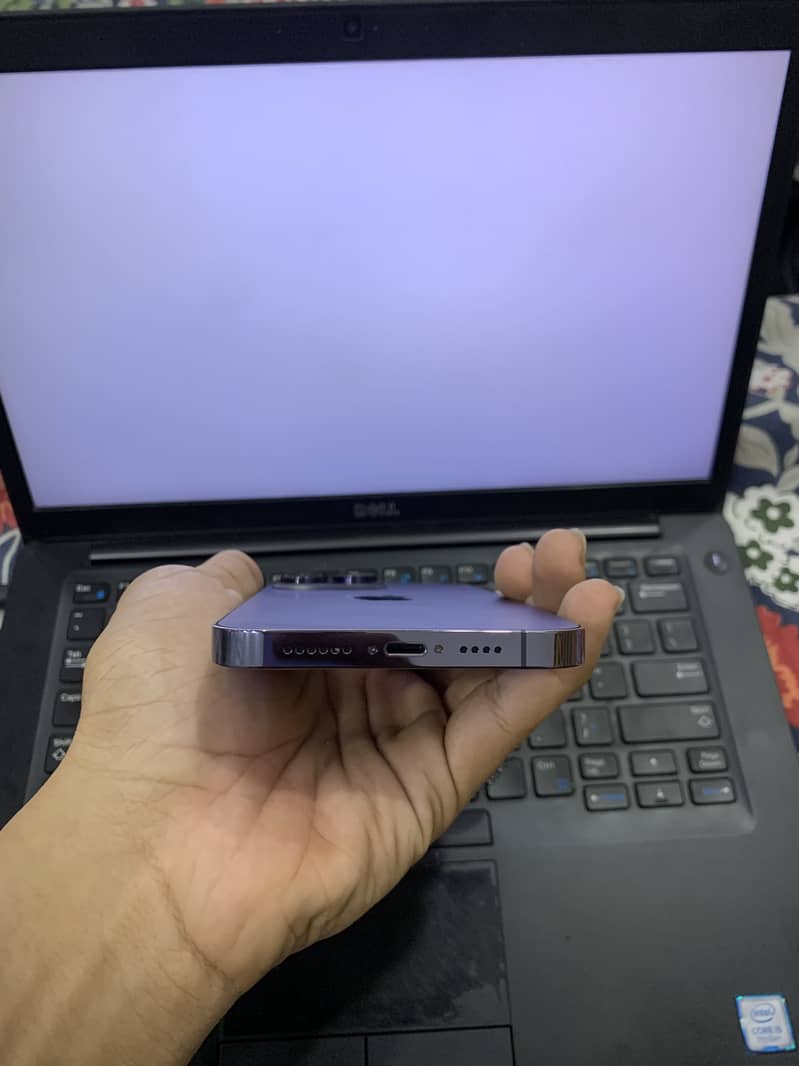 Apple iPhone 14 Pro Max 6
