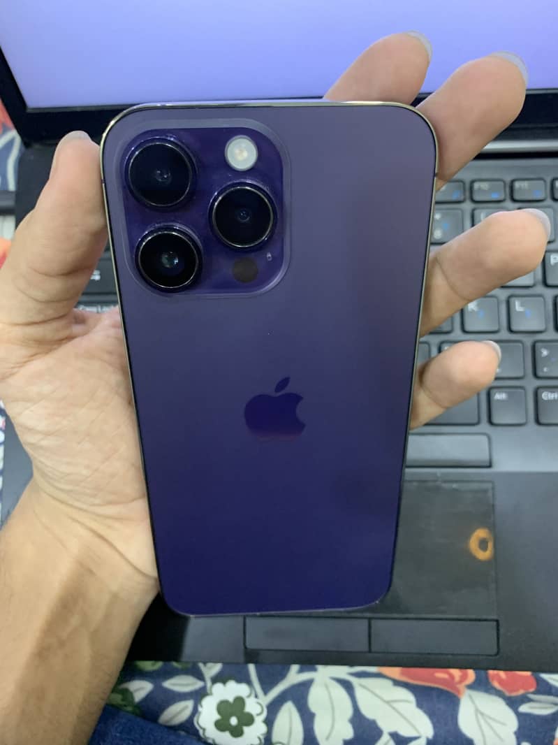 Apple iPhone 14 Pro Max 9