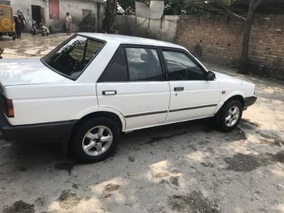 Nissan Sunny 1986