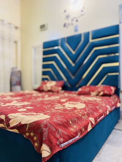 Royal King Size Bed
