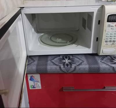 Dawlance  Microwave Oven