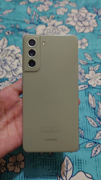 Samsung Mobile S21 FE