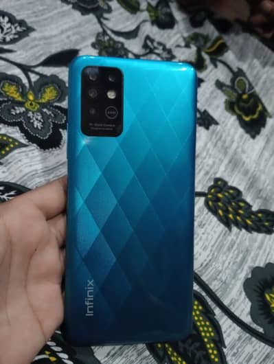 Infinix Hot 8i  6 128 GB