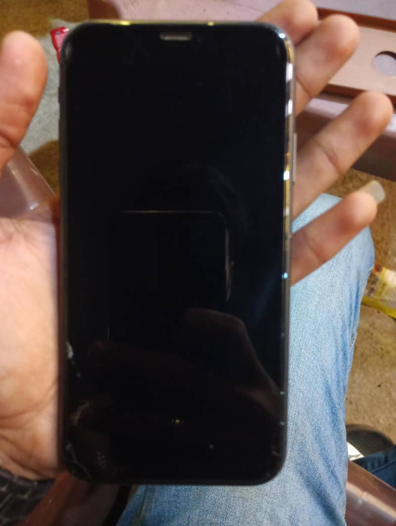 Apple iPhone 11 1