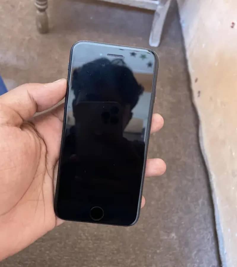 Apple iPhone SE 1