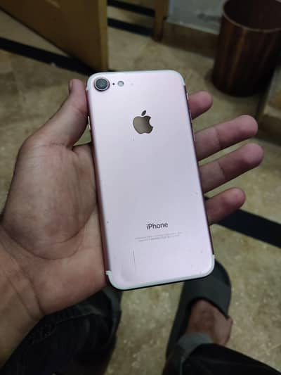 Apple iPhone 7