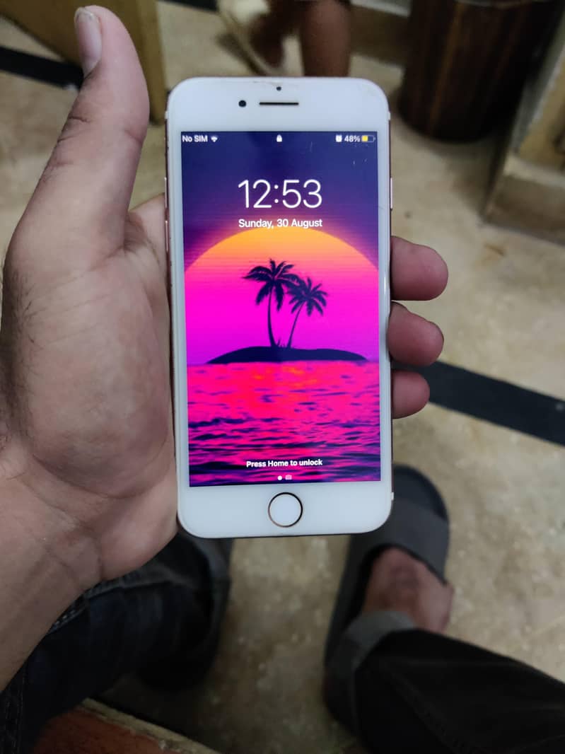 Apple iPhone 7 2