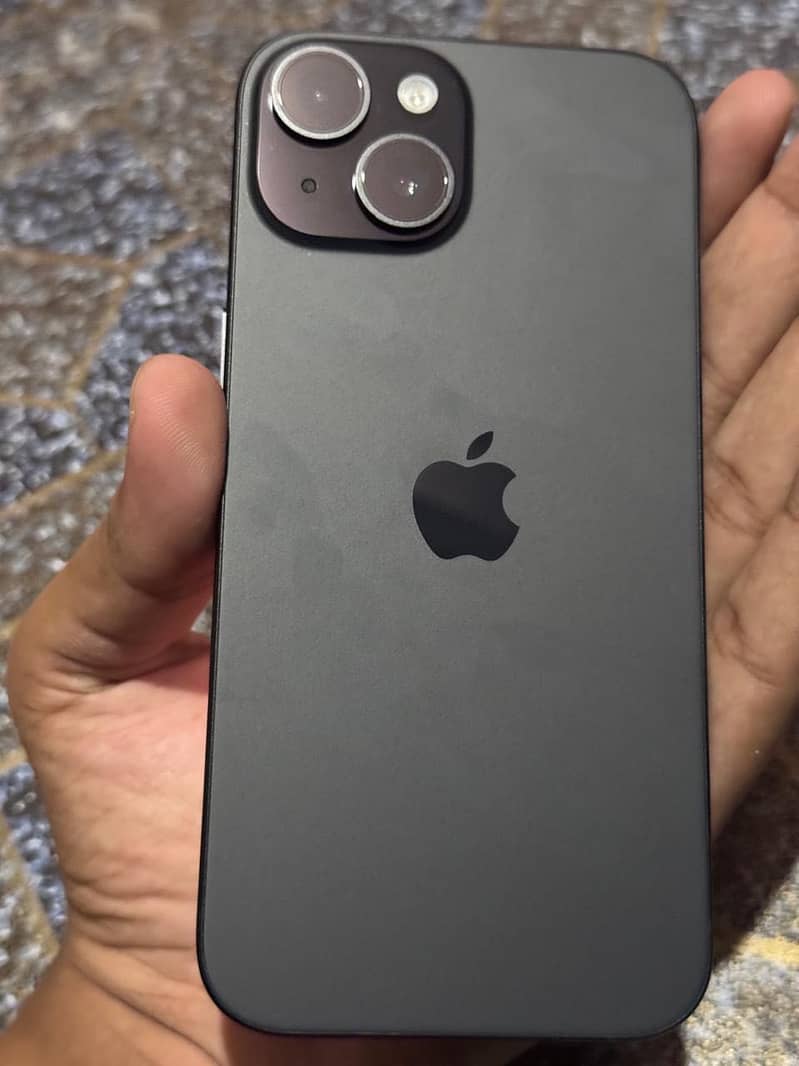 iPhone 15 1