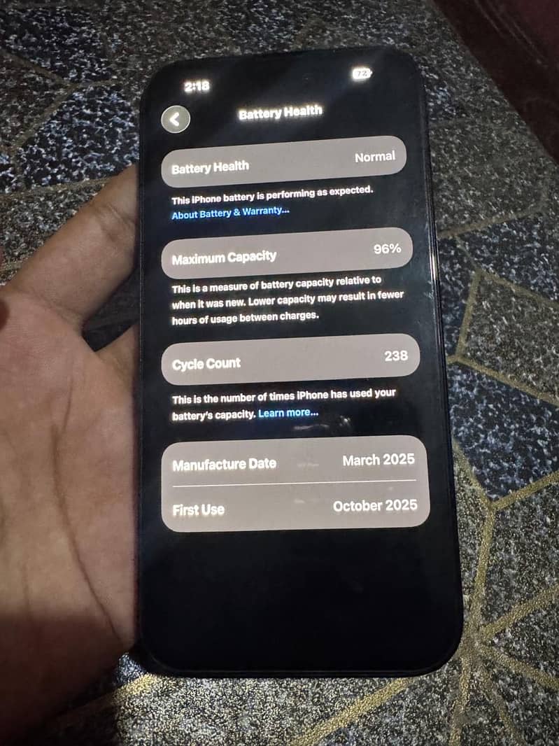 iPhone 15 4
