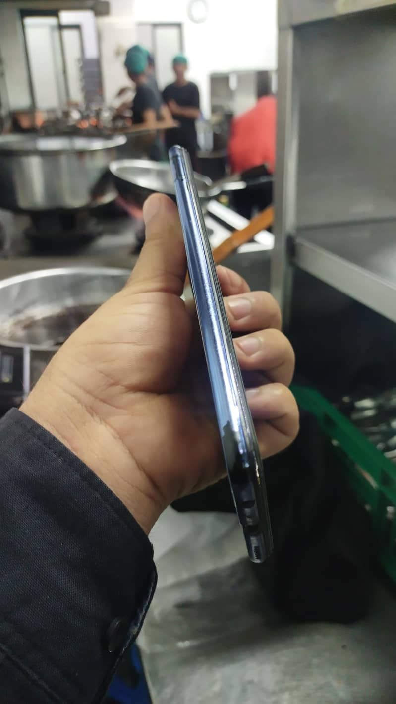 Vivo V21e 3