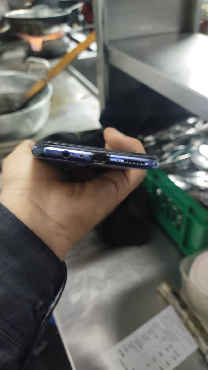 Vivo V21e 5