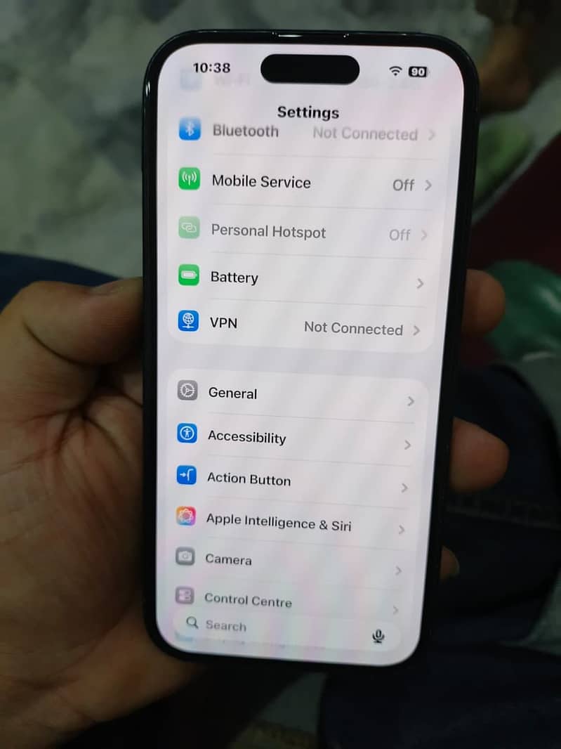 iPhone 16 0