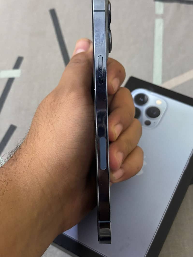 Apple iPhone 13 Pro Max 7