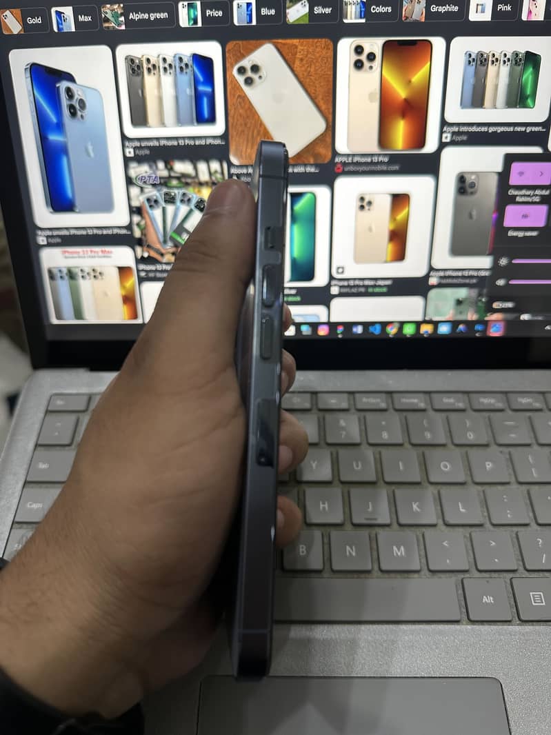 Apple iPhone 13 Pro 0