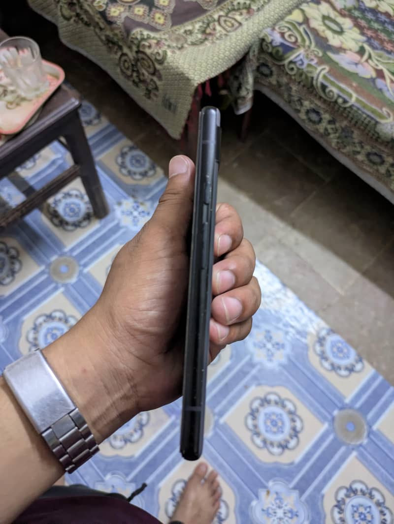 Google Pixel 6a 1