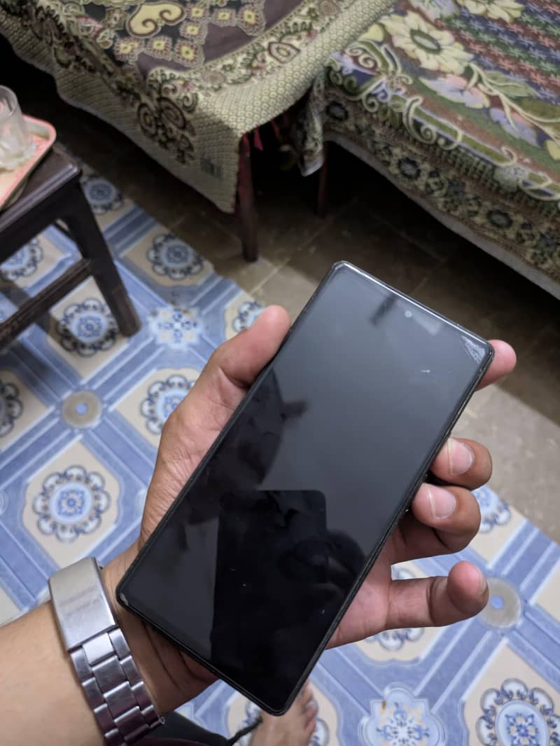 Google Pixel 6a 4