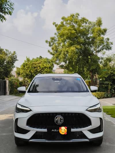 MG HS 2025