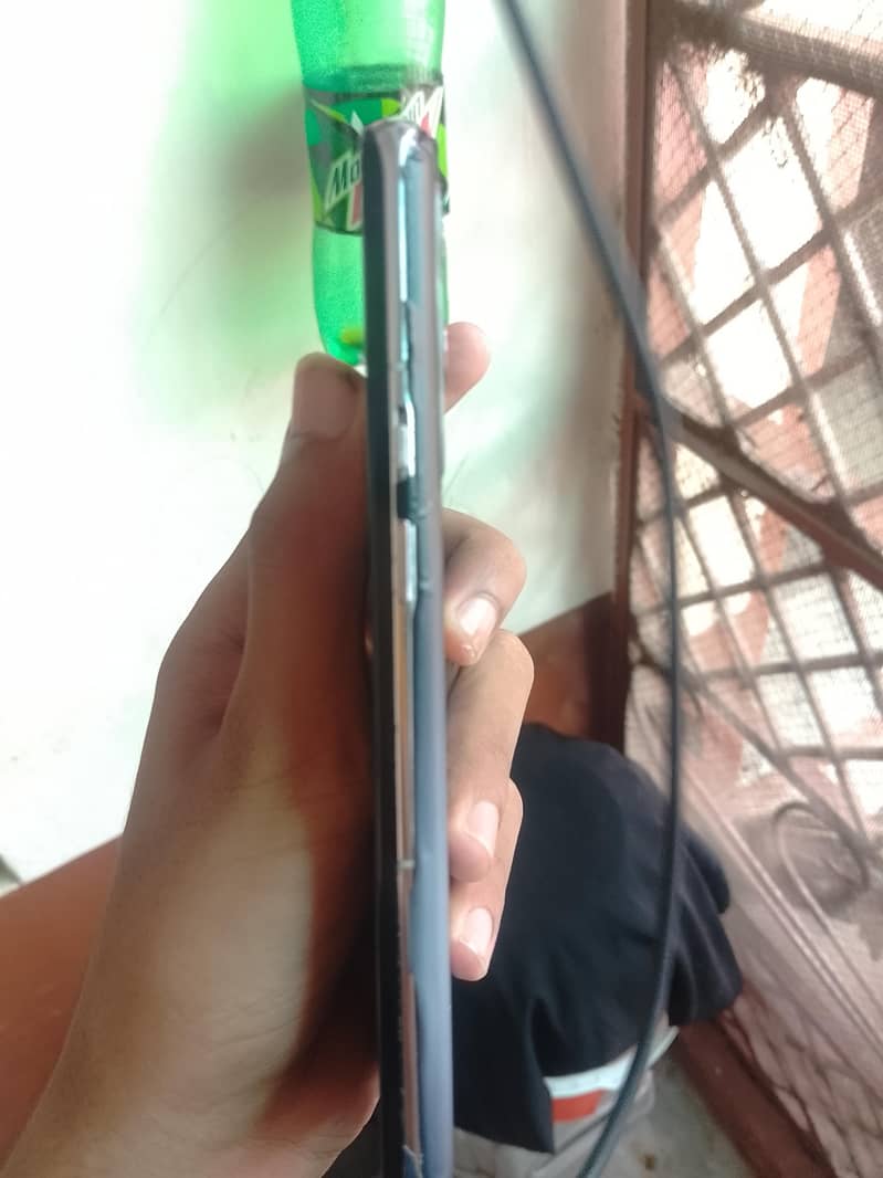 One Plus 9 Pro 3