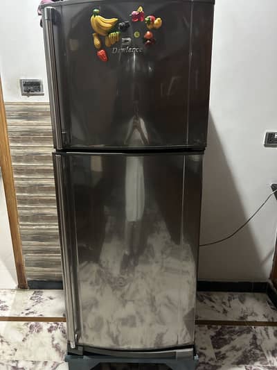 Dawlance Midsize Refrigerator